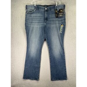 Lee Women's Boot Cut Jeans - Light Blue Wash